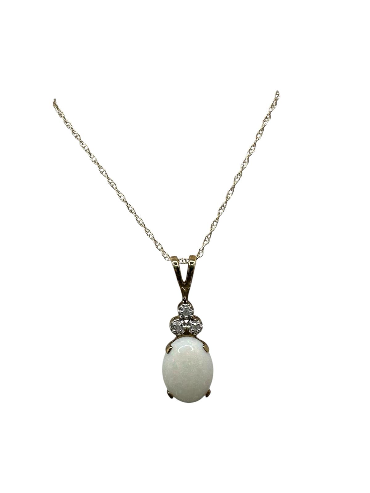 COLLAR DE PIEDRA DE ÓPALO