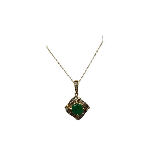 COLLAR DE PIEDRA ESMERALDA