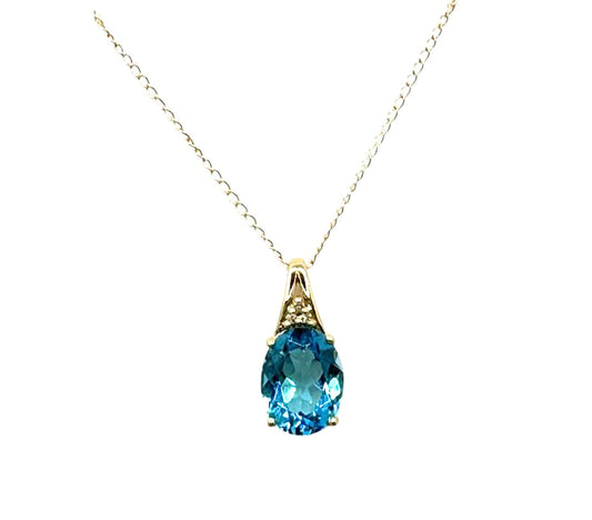 COLLAR DE PIEDRA DE TOPACIO AZUL